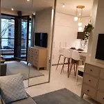Apartamento Siedmiogrodzka - Handy Location, Aircon & Garage Free Varsovia