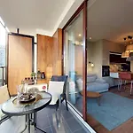 Apartamento Siedmiogrodzka - Handy Location, Aircon & Garage Free