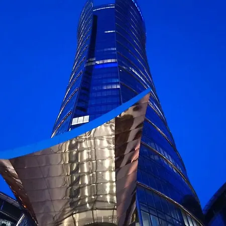 Siedmiogrodzka - Handy Location, Aircon & Garage Free