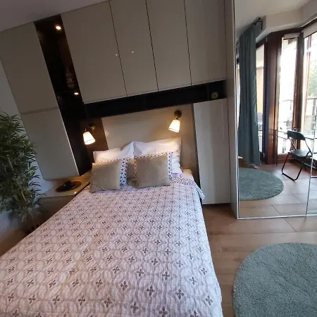 Siedmiogrodzka - Handy Location, Aircon & Garage Free